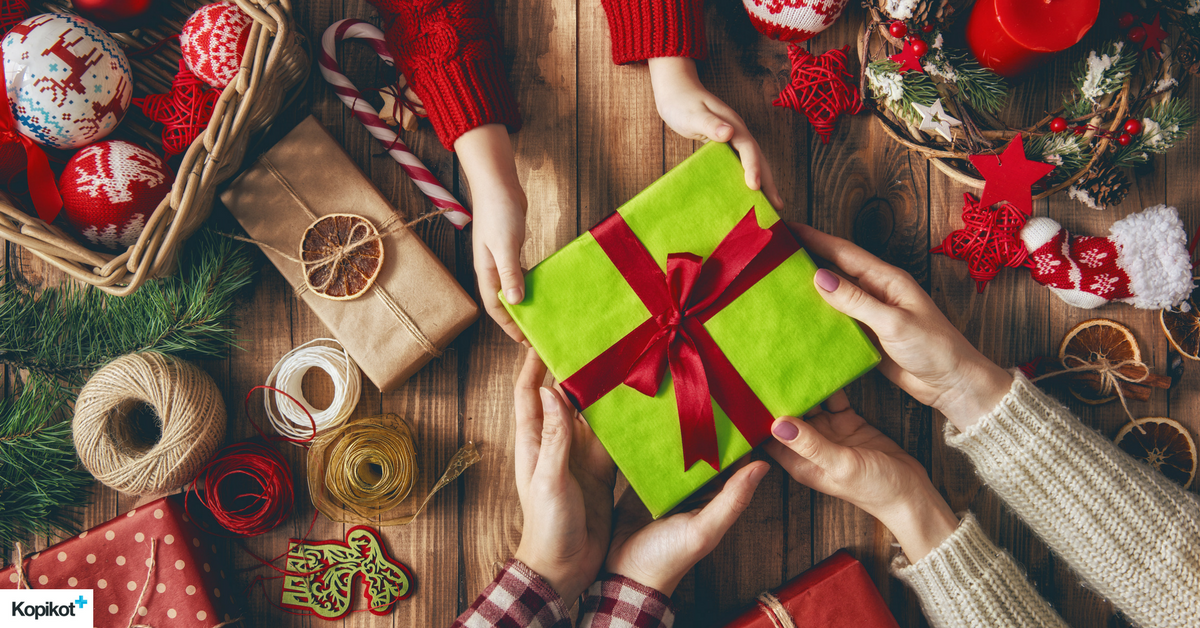 Идеи подарков: что подарить родственникам на Новый год